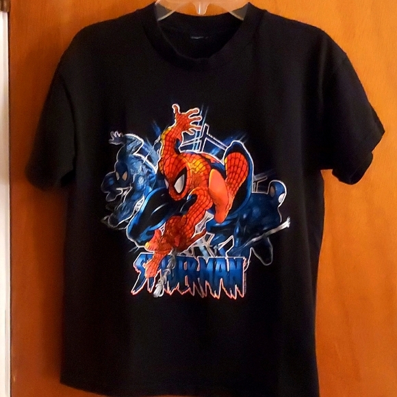 Boys Spider-Man Tshirt Size M - Picture 1 of 3
